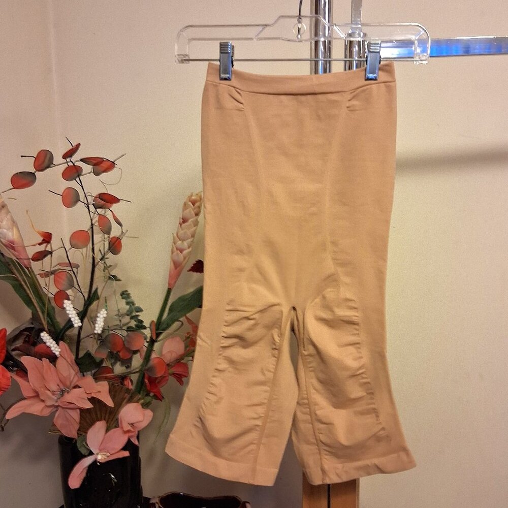 NWOT Women Shapewear Shorts High Waisted Thigh Slimmer Seamless Comfy Underwear